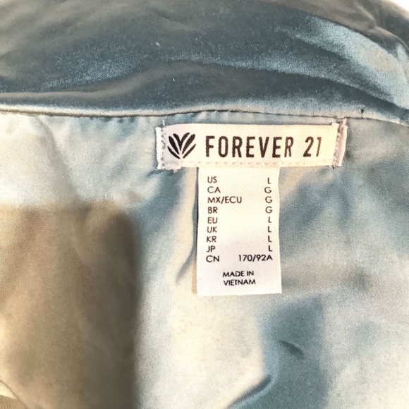 FOREVER 21 Quilted Jacket - Picture 3 of 4